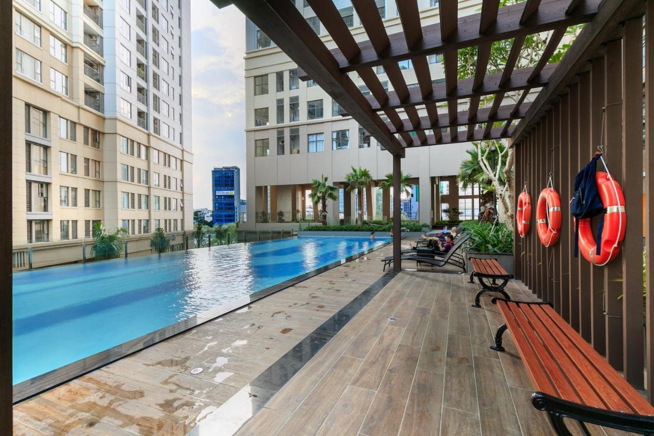 Saigon Royal For 30 Nights 1 Bedroom Stunning View In Center