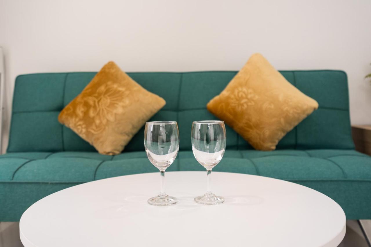 Apartment Saigon Royal For 30 Nights 1 Bedroom Stunning View In Center *